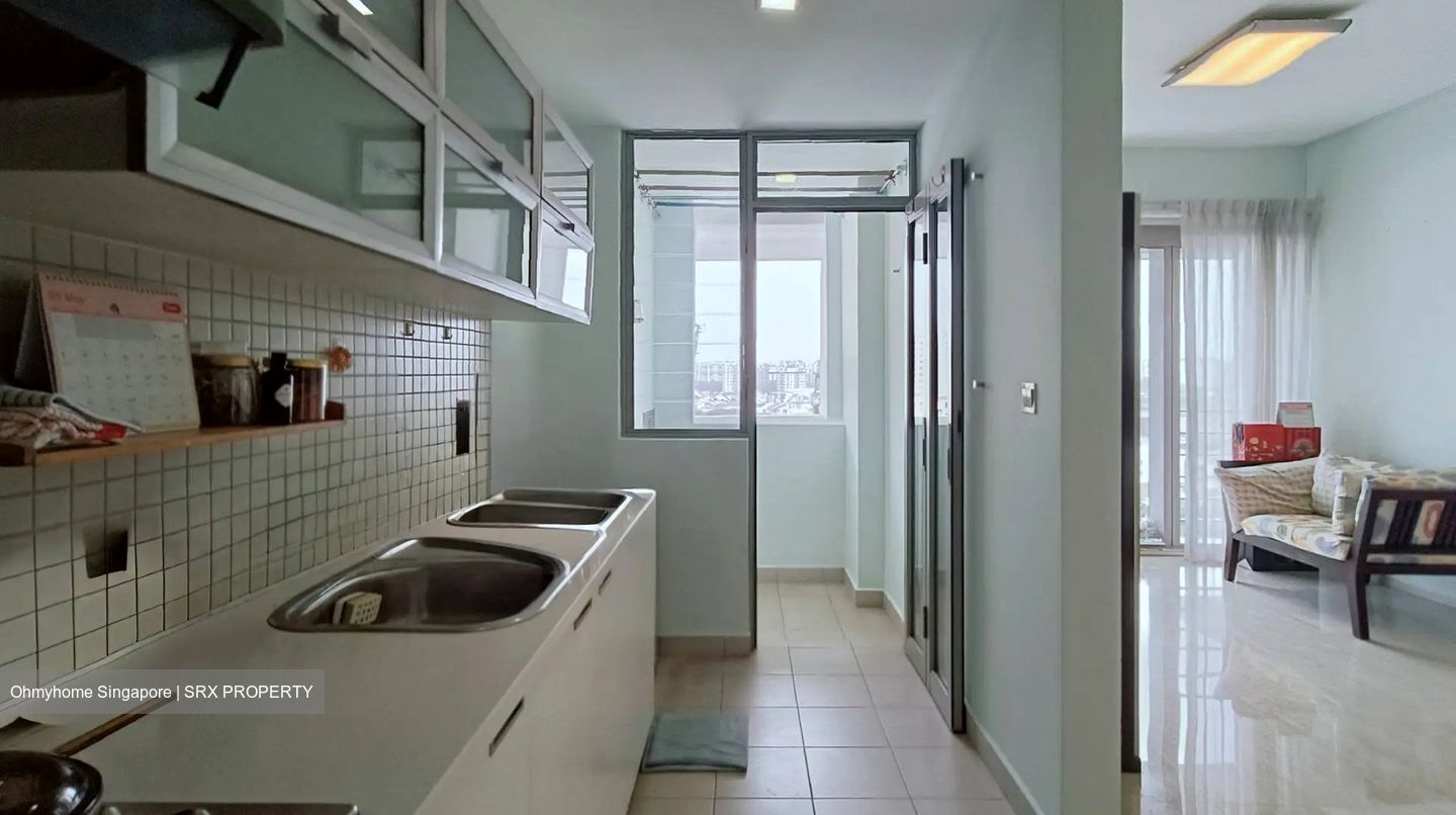 The Trumps (D14), Condominium #554940541
